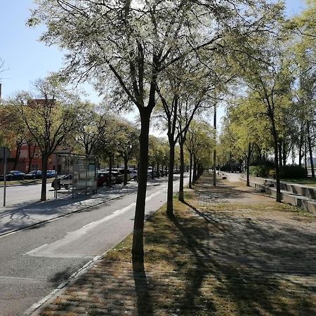 Piso Pl 2B, 20Min Plaza Cataluna Sant Adria de Besos Exterior photo